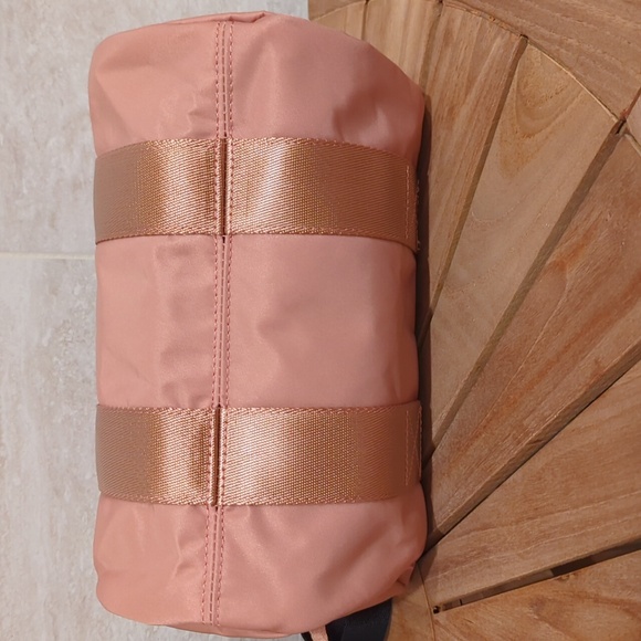 Everlane Crossbody Bag in Peach and Tan - Picture 6 of 6